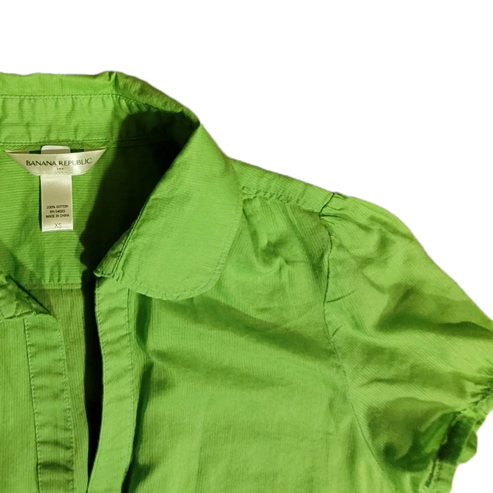 Banana Republic Green Blouse - Picture 2 of 6